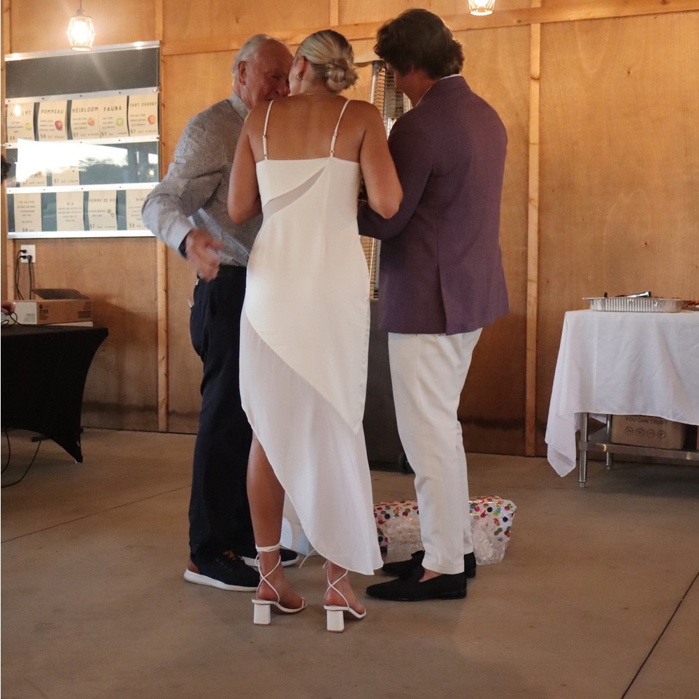 Revolve white dress - Picture 7 of 7